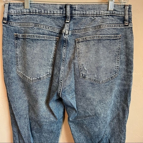 Gap Girlfriend Distressed Raw Hem Straight leg Denim Y2K Style Jeans - Picture 8 of 10